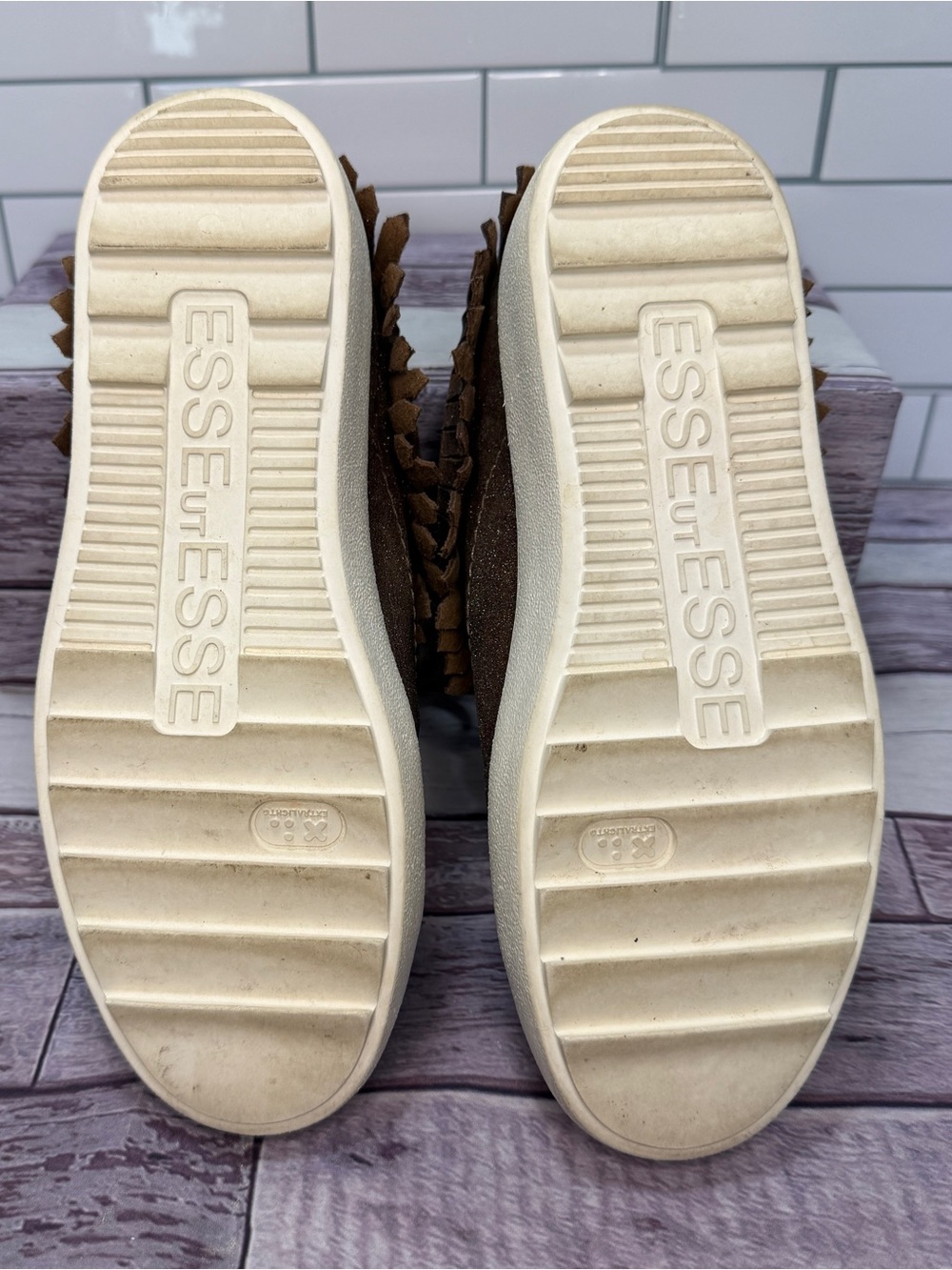 Esseutesse Fringe Lamb Sneakers Glitter Lace Up Shoes  Size 36/6 - Picture 5 of 7